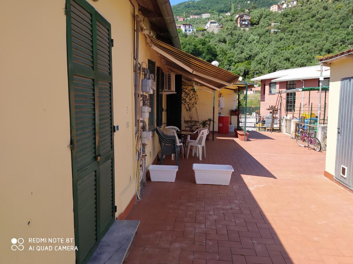 Casa Vacanza Oasi Tranquilla La Spezia Exterior photo